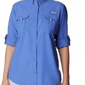 Columbia Women’s Light Blue Long-Sleeve Button-Down Outdoor Shirt